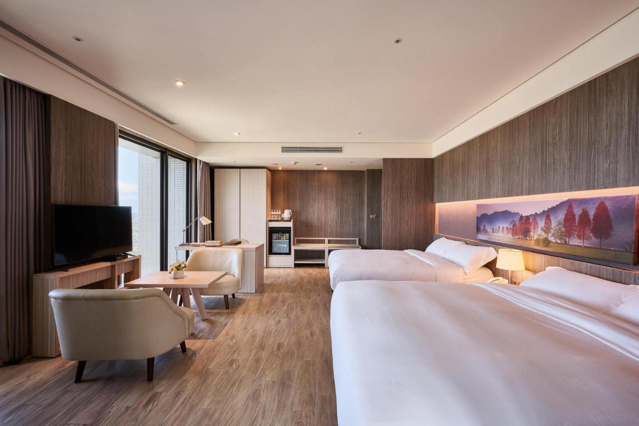 Cuncyue Hot Spring Resort Luodong Exterior photo Deluxe Suite